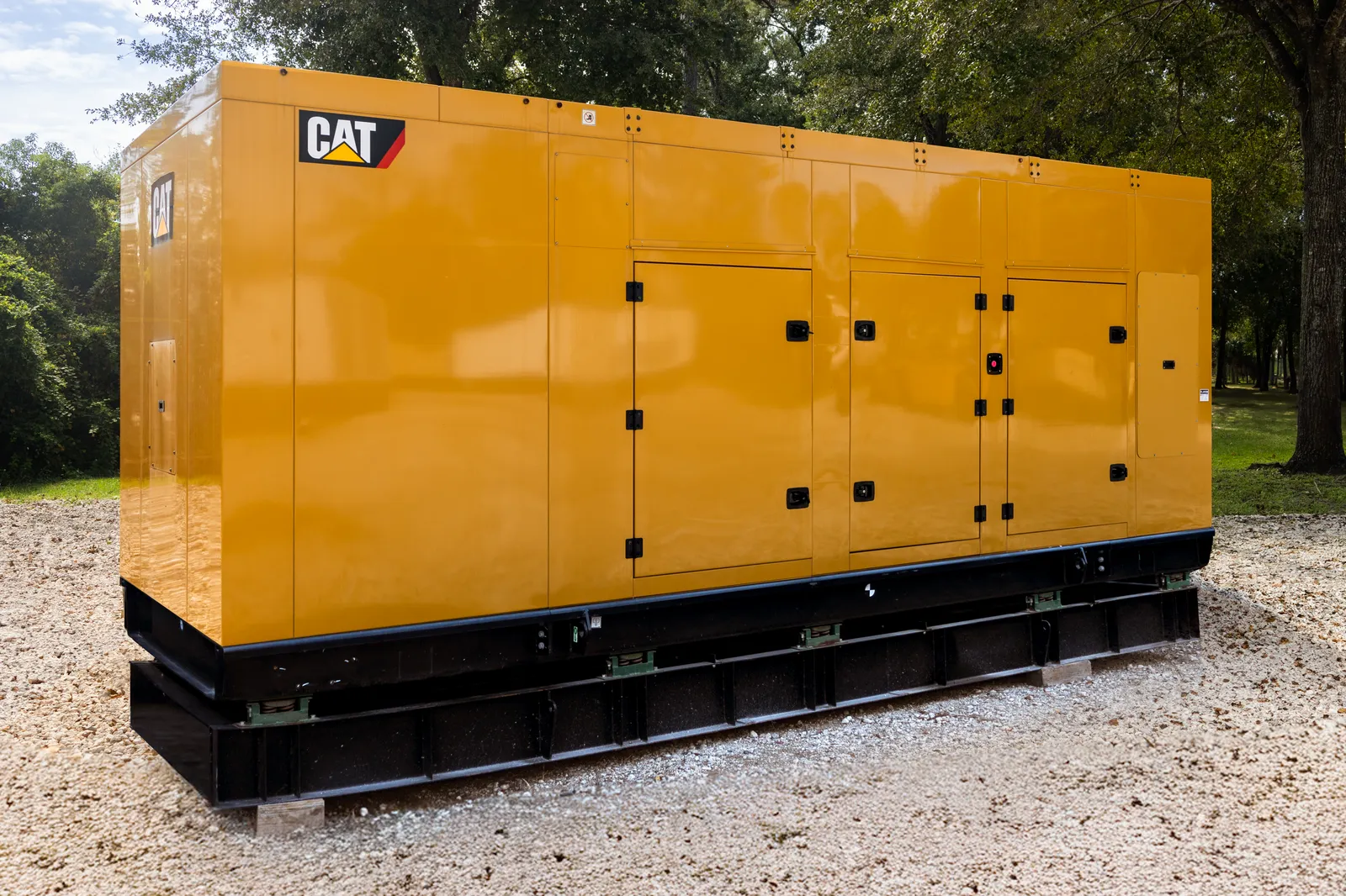 750kW Caterpillar Diesel Generator Set #091550