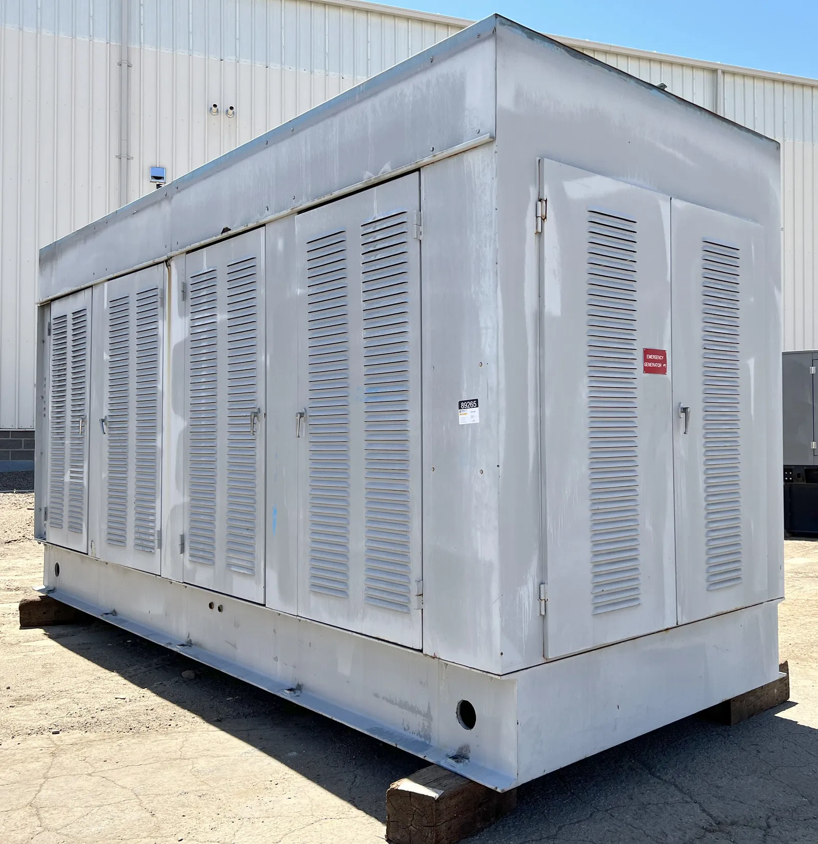 1000kW Detroit Diesel Generator Set #089265 - Image 2