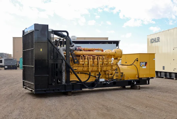 2000kW Caterpillar Diesel Generator Set #091773 - Image 2