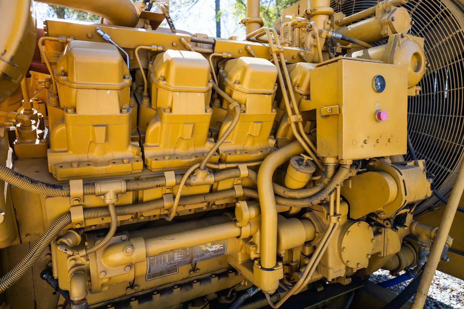 750kW Caterpillar Diesel Generator Set #092148 - Image 3