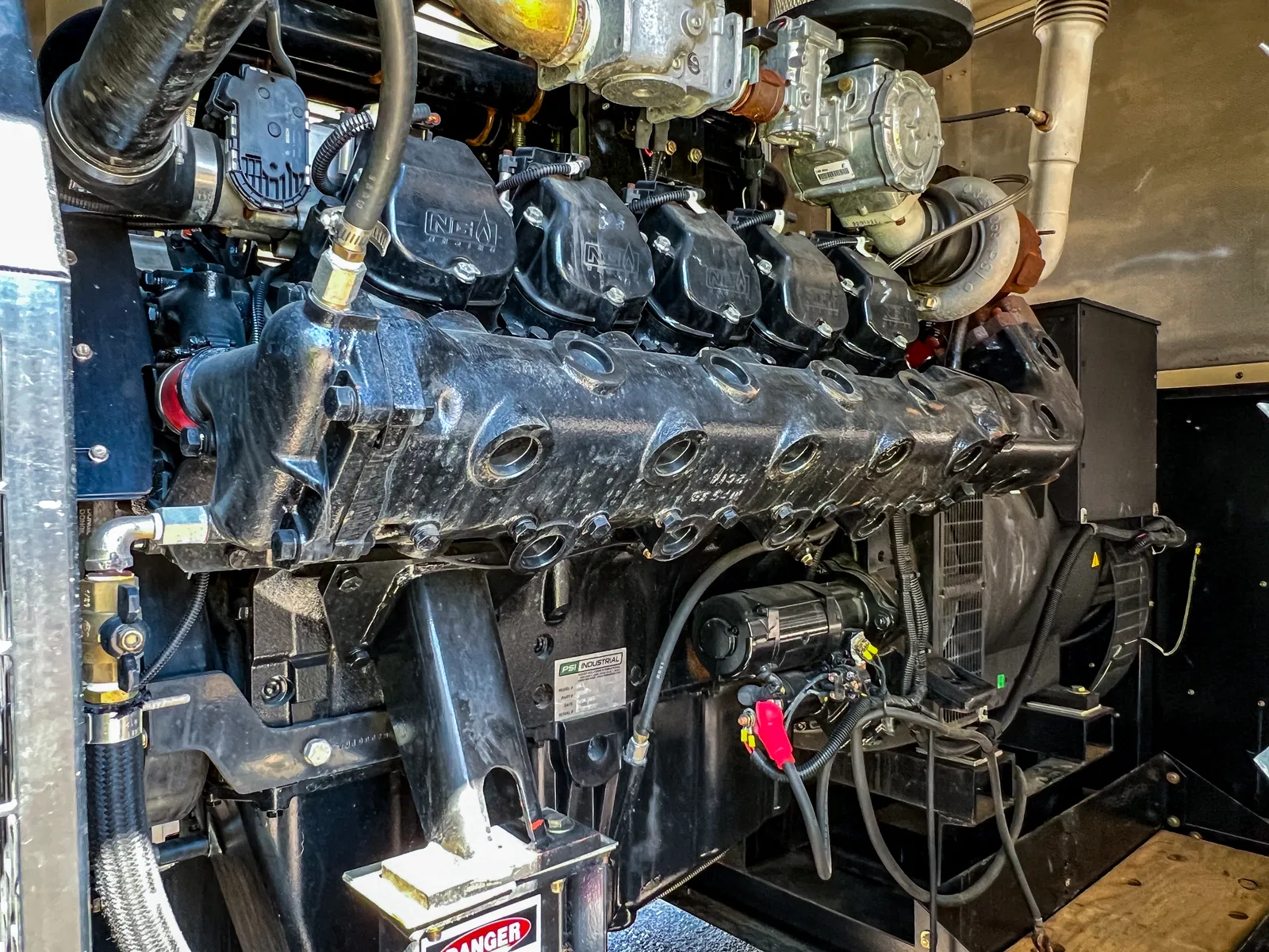 200kW Baldor Natural Gas Generator Set #092470 - Image 4