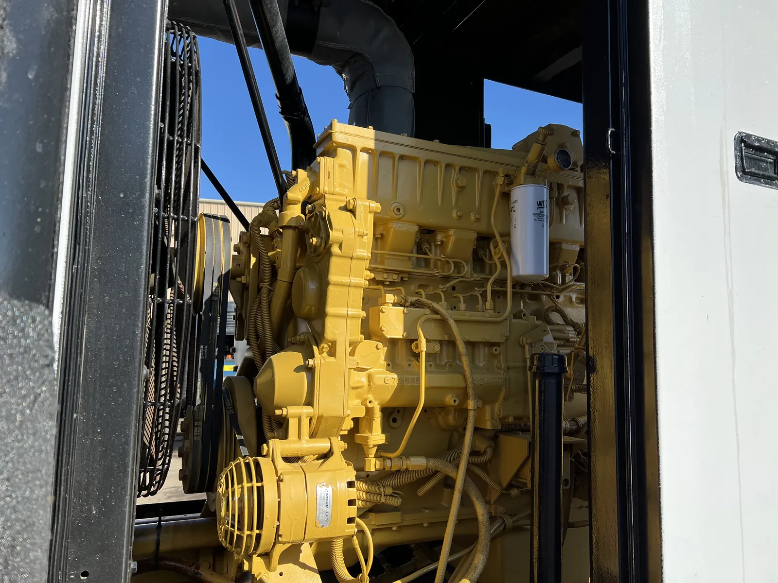 350kW Caterpillar Diesel Generator Set #089649 - Image 4